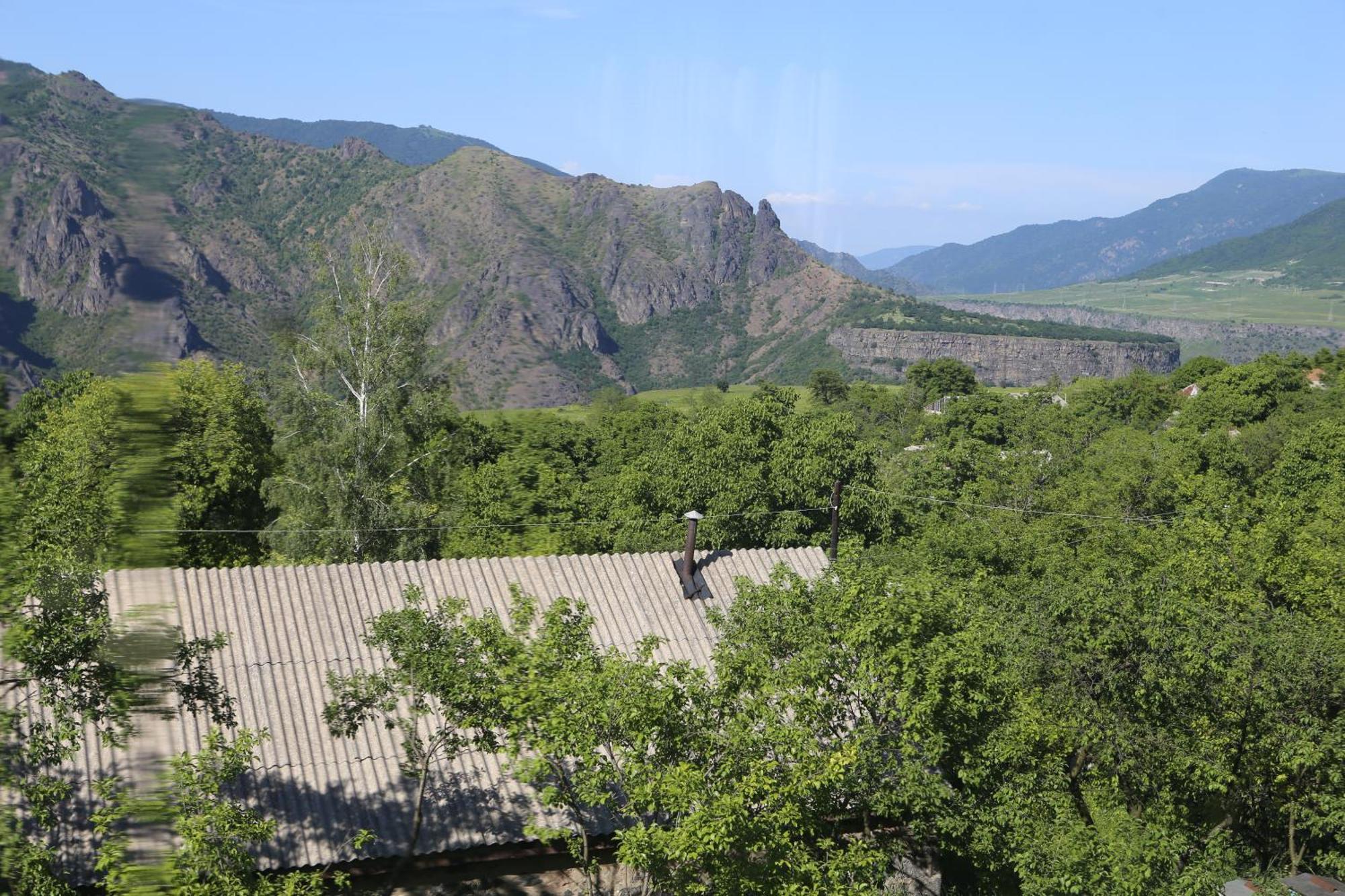 Collage Guesthouse Alaverdi Exterior photo